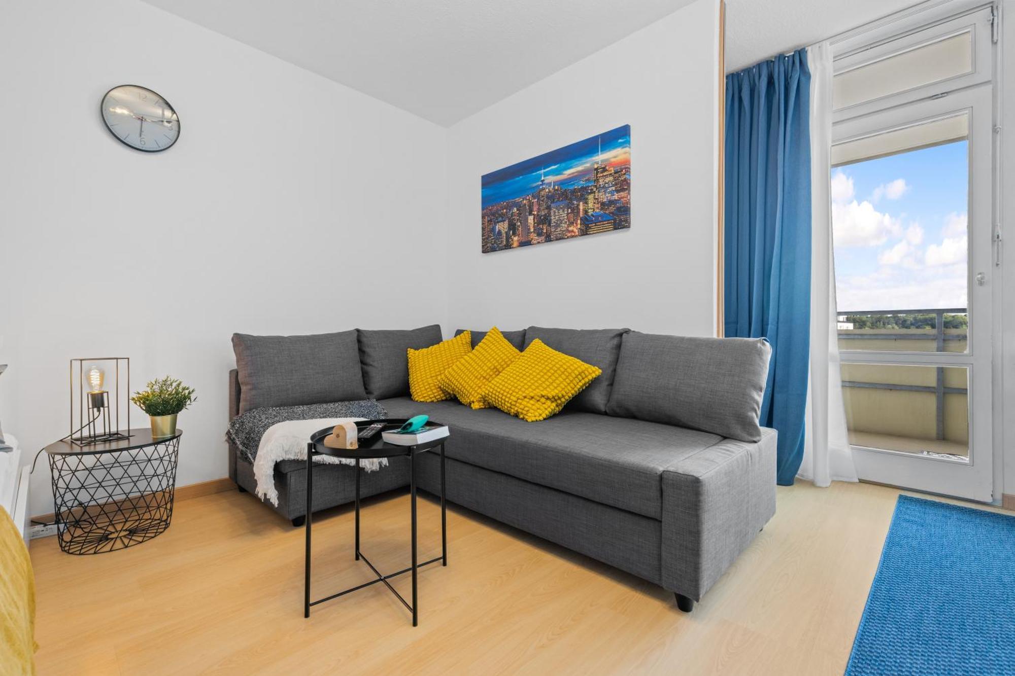 Sonniges City-Apartment Mit Suedbalkon Und Parklatz Neusass Екстериор снимка