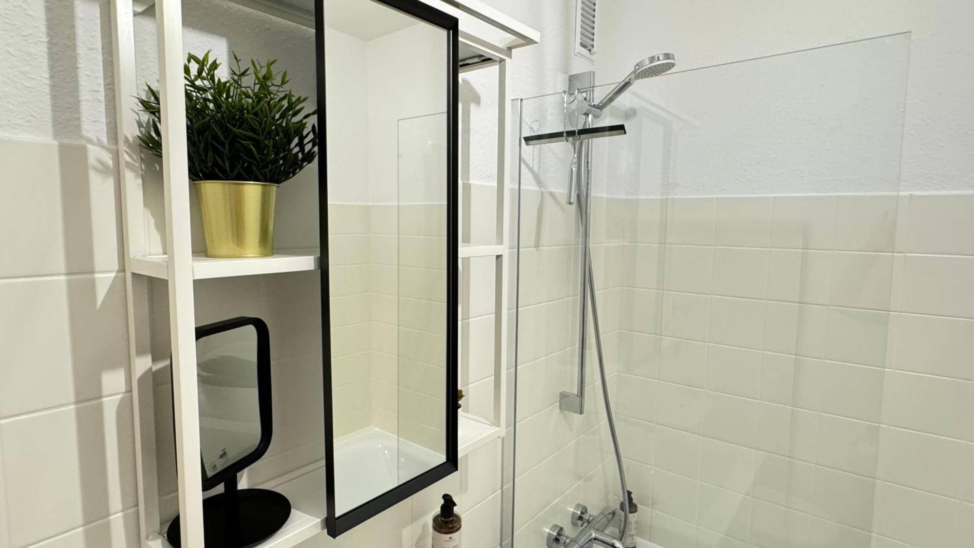 Sonniges City-Apartment Mit Suedbalkon Und Parklatz Neusass Екстериор снимка